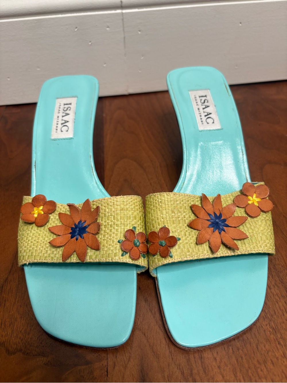 Vintage Isaac Mizrahi Slip On Straw Sandals